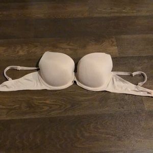 PINK Wear Everywhere Bra Lightly Lined